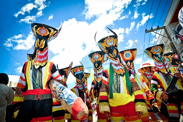 Lễ hội ma xó Phi Ta Khon