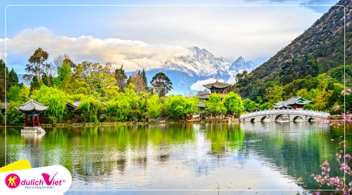 cong-vien-hac-long-dam-du-lich-viet