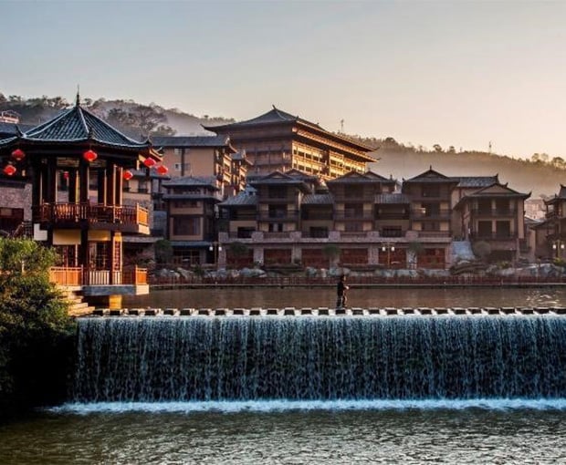 Du lịch Trung Quốc Hè - Tour Bình Biên - Di Lặc - Kiến Thủy - Mông Tự từ Hà Nội 2025