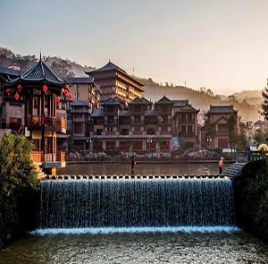 Du lịch Trung Quốc Hè - Tour Bình Biên - Di Lặc - Kiến Thủy - Mông Tự từ Hà Nội 2025