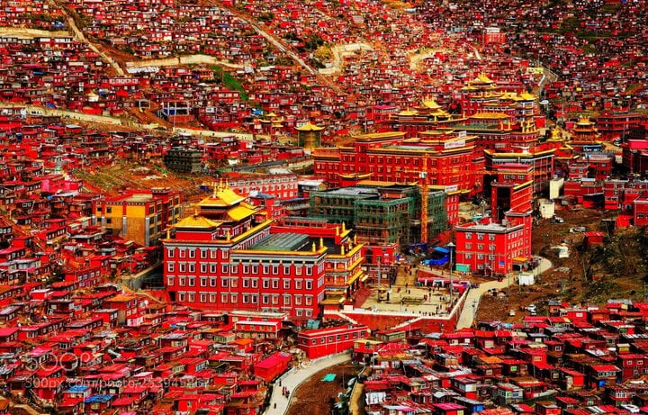 Nam Hà Sắc Đạt