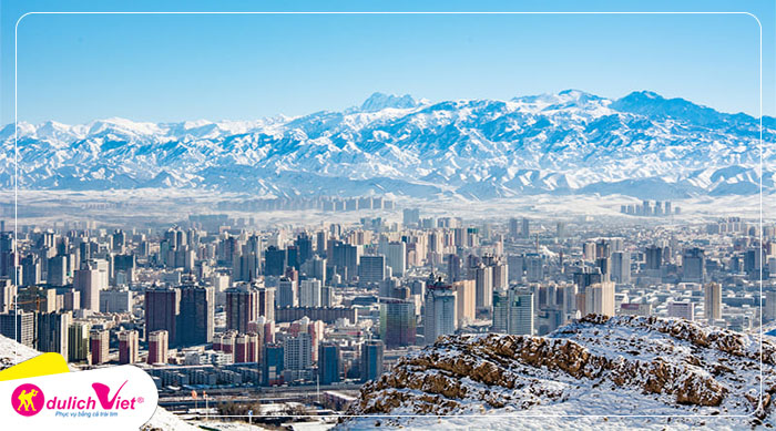 urumqi-tan-cuong-du-lich-viet