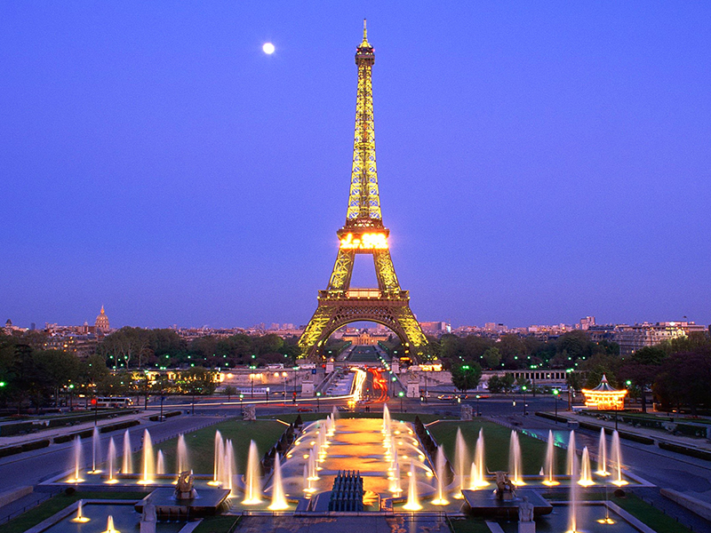 Thủ đô Paris lãng mạn bậc nhất thế giới