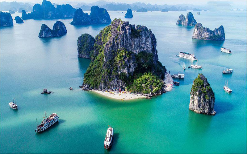 Nên đi du lịch Hạ Long vào mùa nào trong năm là đẹp nhất?