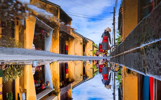 Nét đẹp phố cổ Hội An vào những ngày mưa