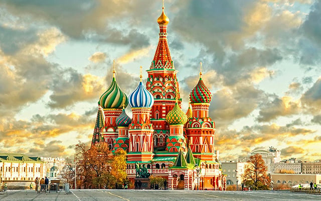 Điện Kremlin Moscow, biểu tượng lịch sử và kiến trúc của nước Nga