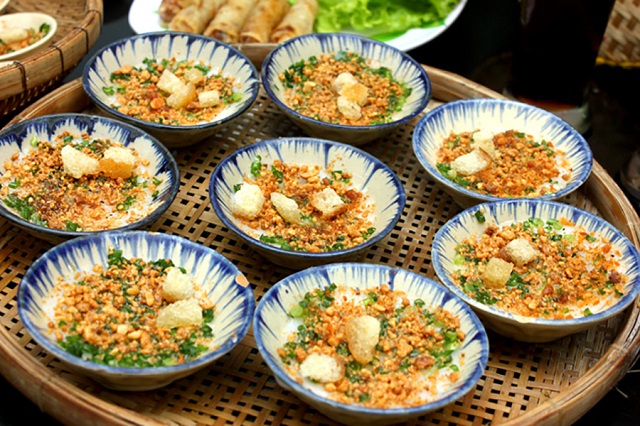 Bánh bèo chén, đặc sản nổi tiếng của Quy Nhơn