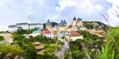 Du lịch Miền Trung - Bà Nà - Hội An - Huế từ Sài Gòn (T2-2015)