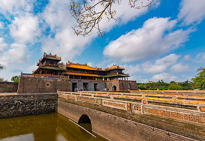 Du Lịch Miền Trung - Phong Nha 4 ngày - Giỗ tổ Hùng Vương 10/3