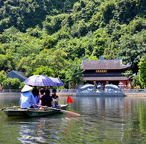 Du Lịch Miền Bắc - Sài Gòn - Sapa - Đường Cao Tốc (T2/2015)