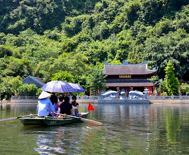 Du Lịch Miền Bắc - Sài Gòn - Sapa - Đường Cao Tốc (T2/2015)