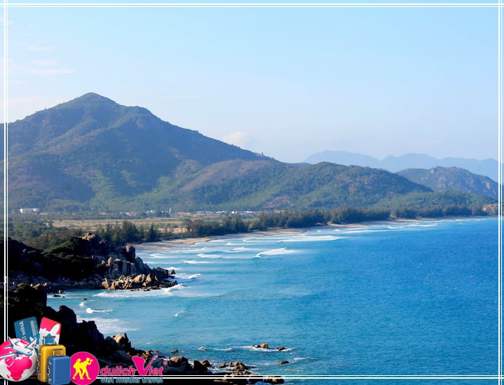 Tour Đảo Bình Hưng - Vườn Nho Ba Mọi 3 ngày 2 đêm giá tốt (T11/2025)