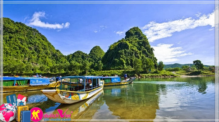 Du lịch Miền Trung - Phong Nha tham dự festival Huế 2025