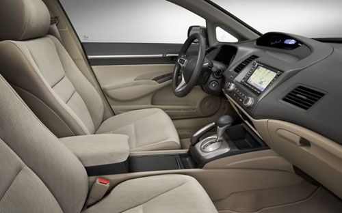 noi-that-xe-honda-civic_du-lich-viet_01