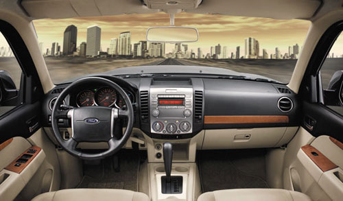 noi-that-xe-ford-everest