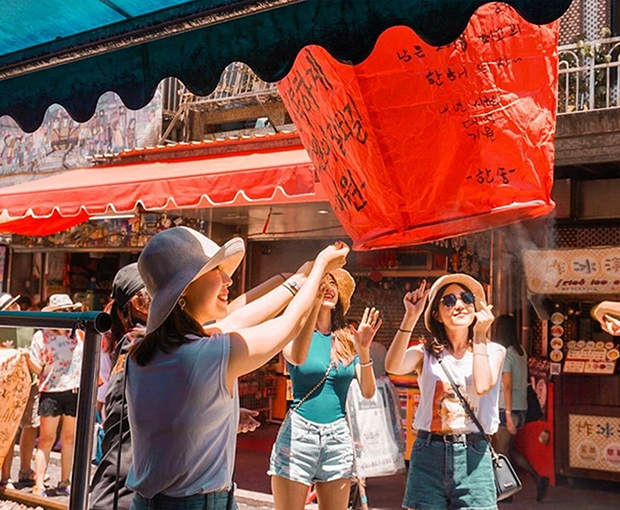 Du lịch mùa Thu - Tour Đài Loan - Đài Bắc - Nam Đầu - Đài Trung - Cao Hùng từ Sài Gòn 2025