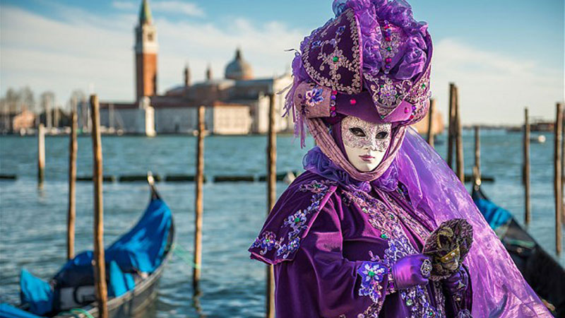 Lễ hội hóa trang ở Venice - Italia