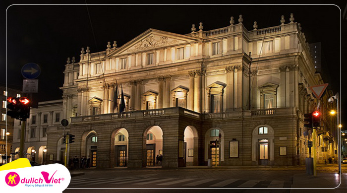 Piazza-del-Duomo-du-lich-viet(2)