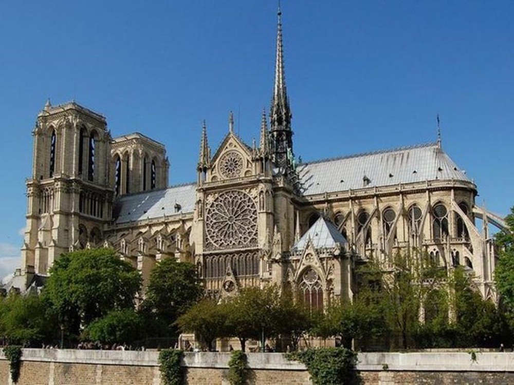 Nhà thờ Đức Bà Paris