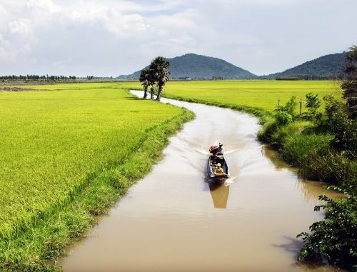 Đi du lịch An Giang mùa nước nổi