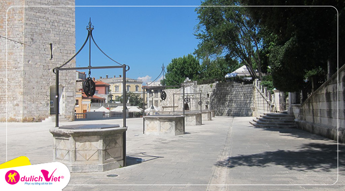 cong-thanh-pho-zadar-land-gate-du-lich-viet