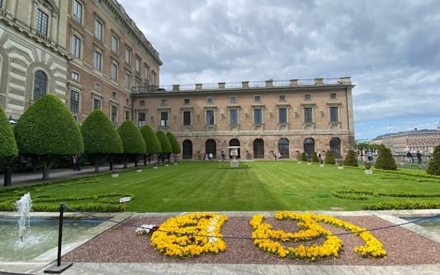 Tham quan cung điện Hoàng gia Stockholm vào mùa hè