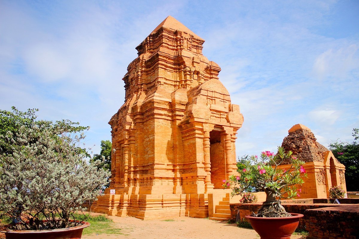 Tour du lịch Phan Thiết - Tháp Chàm Poshanư