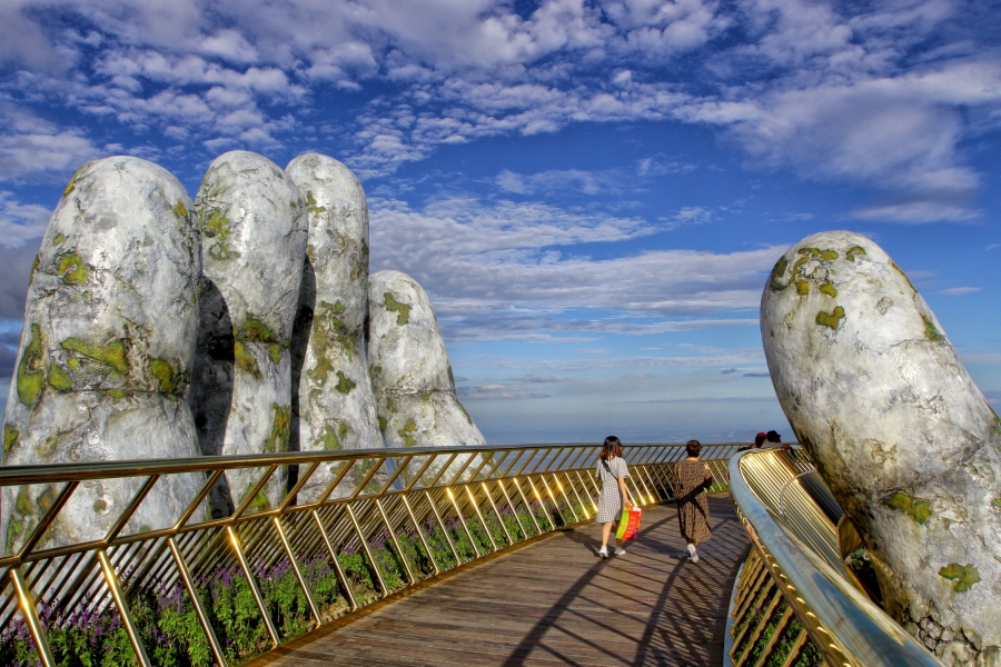Khám phá Cầu Vàng tại Bà Nà Hills