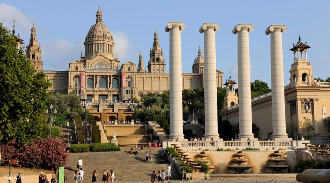 Toàn cảnh bảo tàng nghệ thuật Picasso Barcelona
