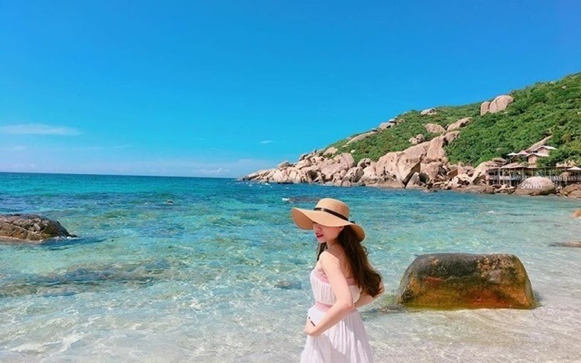 Tour vịnh Ninh Vân Nha Trang 1 ngày có gì thú vị